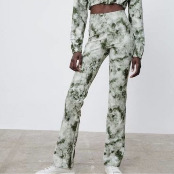 ZARA Tie Dye Flared Leggings - Picture 2 of 3